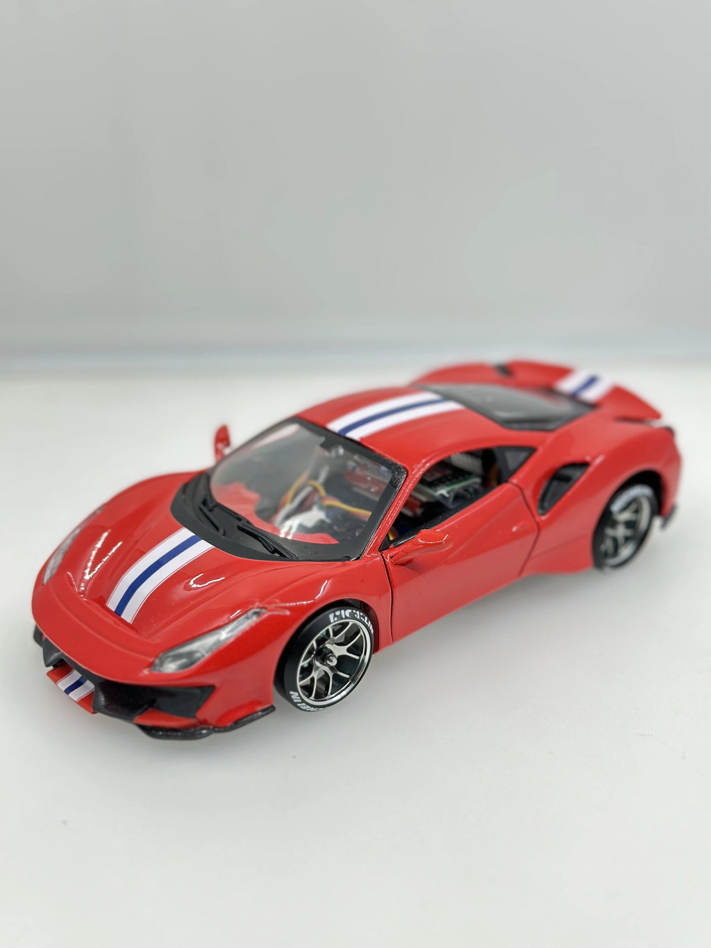 RWD Drift RC Car with Brushless Motor – 1:24 / 1:28 Scale RTR Racing Model