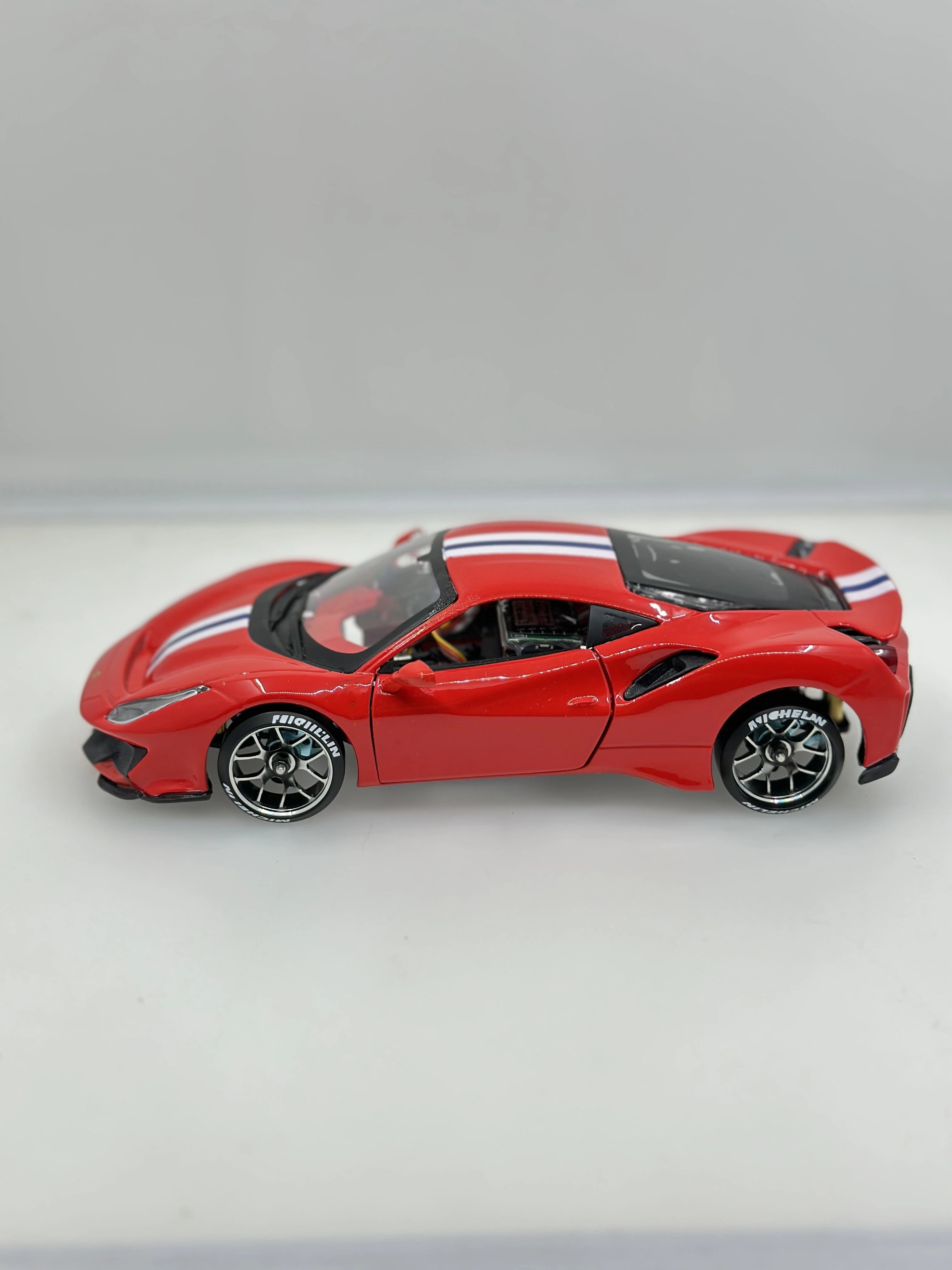 RWD Drift RC Car with Brushless Motor – 1:24 / 1:28 Scale RTR Racing Model